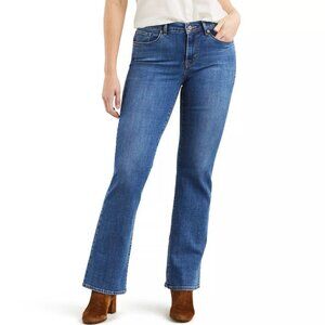 Women's Levi's® Classic Bootcut Jeans Color: Lapis Awe Size: 27(US 4)M